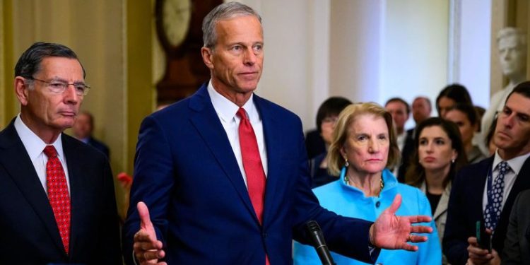 Republicans unveil key piece of shutdown puzzle in bid to reopen government